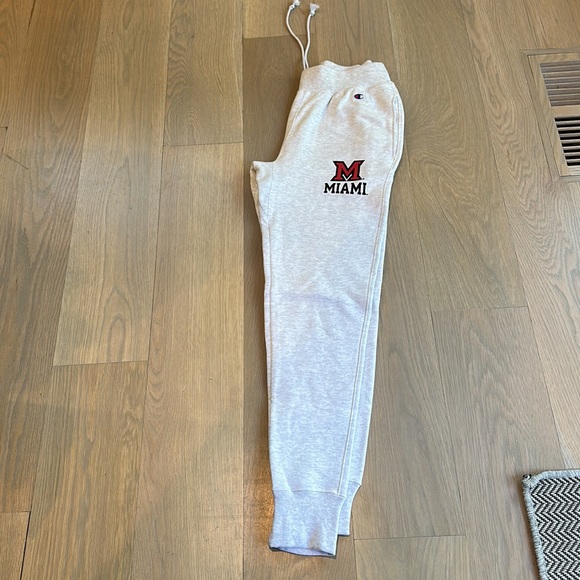 MIAMI UNIVERSITY Champion Reverse Weave Fleece Jogger - Picture 3 of 9
